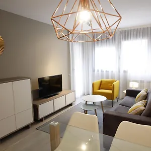 https://apartamentos-real-lleida.catalonia-hotels.com